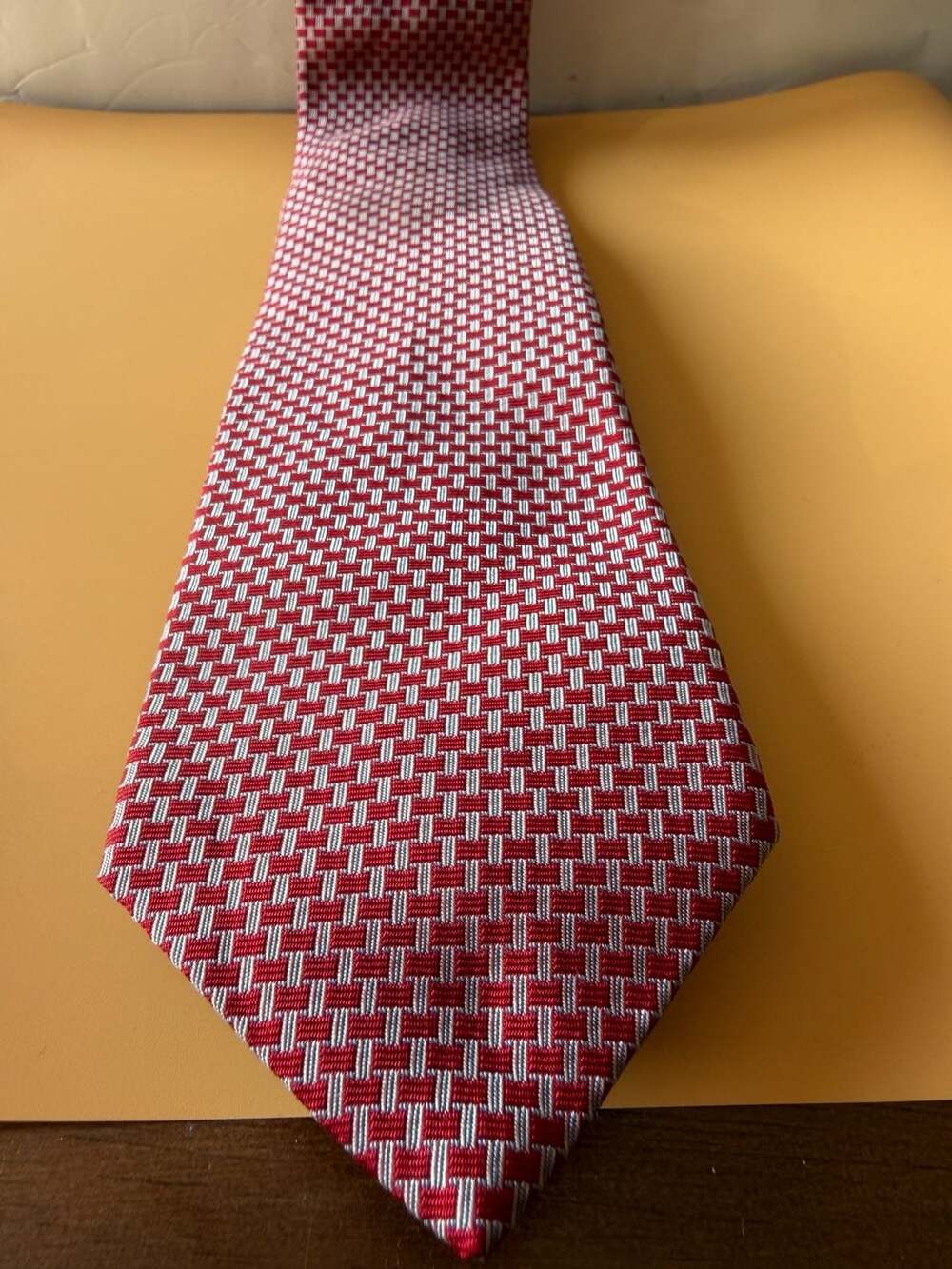 Brooks Brothers Makers and Merchants Red and White Geometric Silk Tie